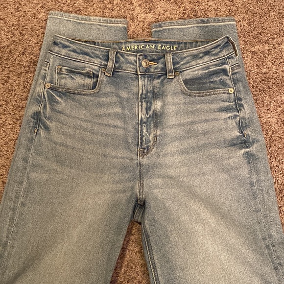 Ae Stretch Mom Straight Jean 